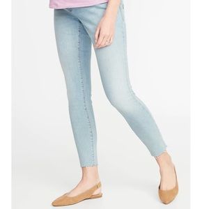 Old Navy Maternity Rockstar Raw-Edge Jeans